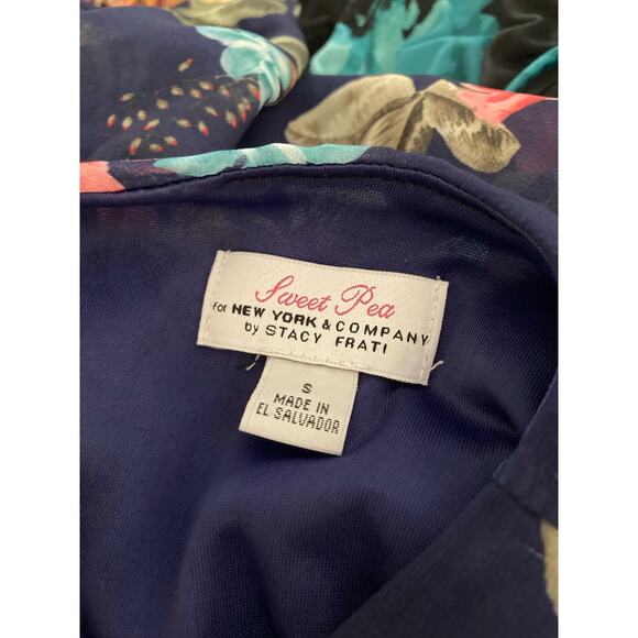 Sweet Pea New York & Company Stacy Frati Dress Size S Blue Floral Shift Mini - Picture 7 of 8